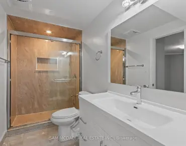 
37 Meizhou Ave S <a href='https://luckyalan.com/community.php?community=Markham:Angus Glen'>Angus Glen, Markham</a> 4 beds 4 baths 2 garage $2.8M