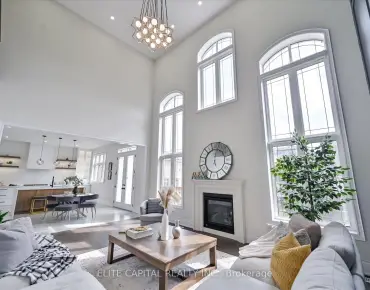 479 Davos Rd <a href='https://luckyalan.com/community.php?community=Vaughan:Vellore Village'>Vellore Village, Vaughan</a> 3 beds 3 baths 2 garage $899.9K