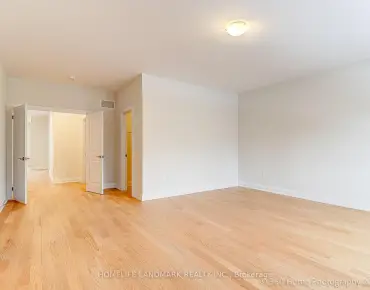 
425 Centre St E <a href='https://luckyalan.com/community.php?community=Richmond Hill:Crosby'>Crosby, Richmond Hill</a> 3 beds 2 baths  garage $975K