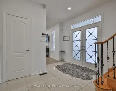 
76 Westbury Crt <a href='https://luckyalan.com/community.php?community=Richmond Hill:Westbrook'>Westbrook, Richmond Hill</a> 3 beds 4 baths 1 garage $1.05M