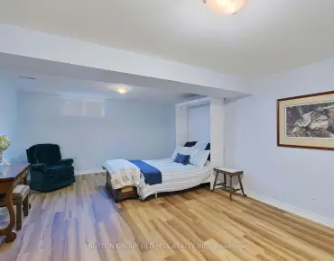
19 Addison St <a href='https://luckyalan.com/community.php?community=Richmond Hill:North Richvale'>North Richvale, Richmond Hill</a> 6 beds 8 baths 3 garage $2.588M