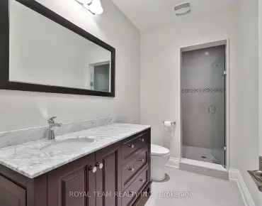 
39 English Oak Dr Oak Ridges Lake Wilcox, Richmond Hill 3 beds 4 baths 2 garage $1.379M