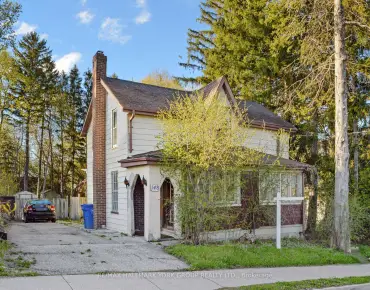 148 Centre St Aurora Village, Aurora 2 beds 1 baths  garage $900K
