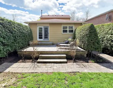 
10 Red Ash Dr Legacy, Markham 4 beds 3 baths 2 garage $1.55M