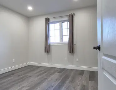 14 Church St S <a href='https://luckyalan.com/community.php?community=Richmond Hill:Crosby'>Crosby, Richmond Hill</a> 3 beds 2 baths garage $899K