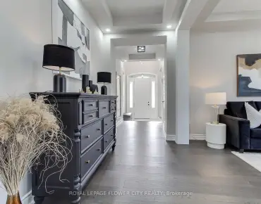 76 Daniel Reaman Cres NW <a href='https://luckyalan.com/community.php?community=Vaughan:Patterson'>Patterson, Vaughan</a> 3 beds 4 baths 1 garage $1.099M