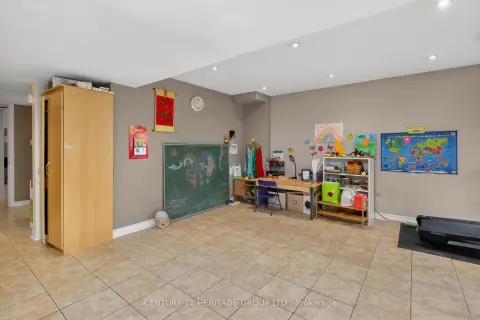 Vaughan real estate