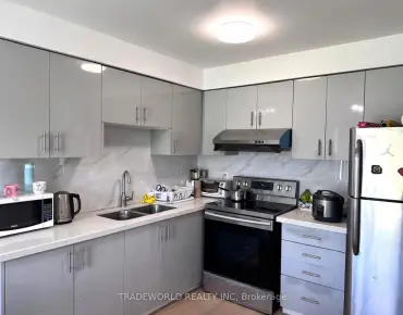 
32 William Gaspar Crt <a href='https://luckyalan.com/community.php?community=Markham:Cornell'>Cornell, Markham</a> 3 beds 3 baths 1 garage $999K