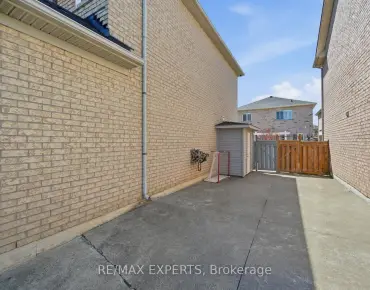 49 Zenith Ave Kleinburg, Vaughan 3 beds 3 baths 1 garage $1.3M