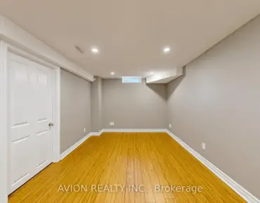 
21 Alcaine Crt <a href='https://luckyalan.com/community.php?community=Markham:Thornhill'>Thornhill, Markham</a> 4 beds 4 baths 2 garage $1.89M