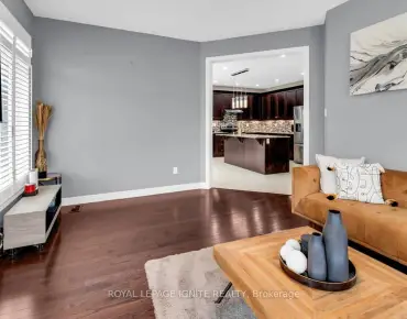 45 Gamla Rd <a href='https://luckyalan.com/community.php?community=Vaughan:Patterson'>Patterson, Vaughan</a> 4 beds 5 baths 2 garage $2M