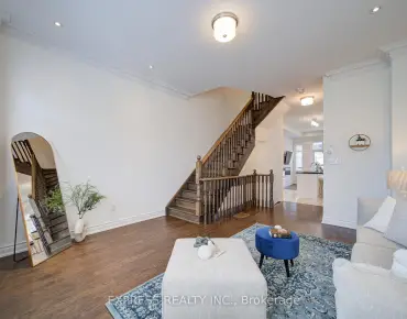 12 Royal Aberdeen Rd <a href='https://luckyalan.com/community.php?community=Markham:Angus Glen'>Angus Glen, Markham</a> 3 beds 3 baths 1 garage $1.09M
