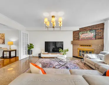 
223 Webb St <a href='https://luckyalan.com/community.php?community=Markham:Cornell'>Cornell, Markham</a> 3 beds 4 baths 1 garage $899K