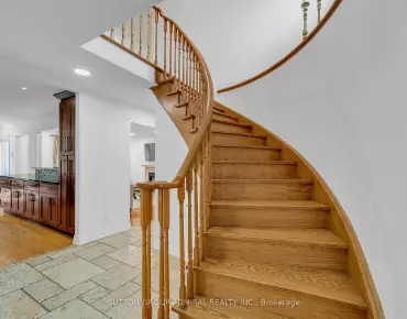 19 Fountain Crt <a href='https://luckyalan.com/community_CN.php?community=Richmond Hill:Rouge Woods'>Rouge Woods, Richmond Hill</a> 4 beds 4 baths 2 garage $1.889M