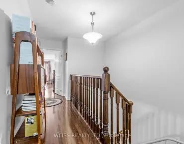 
599 York Hill Blvd <a href='https://luckyalan.com/community.php?community=Vaughan:Crestwood-Springfarm-Yorkhill'>Crestwood-Springfarm-Yorkhill, Vaughan</a> 4 beds 4 baths 2 garage $1.599M