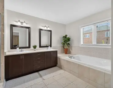 49 Zenith Ave Kleinburg, Vaughan 3 beds 3 baths 1 garage $1.3M