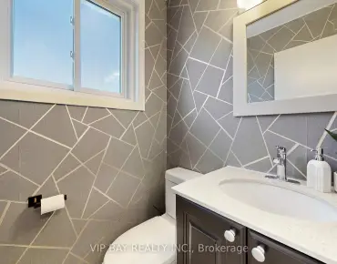 37 Newbury Dr Bristol-London, Newmarket 3 beds 2 baths 1 garage $749K