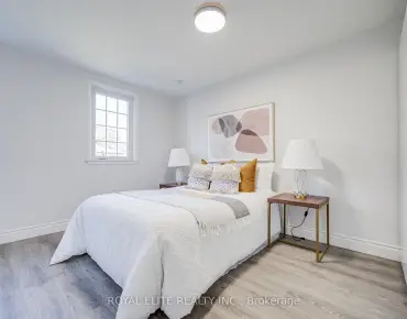 
104 Gas Lamp Ln <a href='https://luckyalan.com/community.php?community=Markham:Cornell'>Cornell, Markham</a> 4 beds 3 baths 1 garage $1.229M
