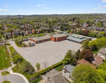
200 Paradelle Dr Oak Ridges Lake Wilcox, Richmond Hill 4 beds 3 baths 2 garage $1.15M