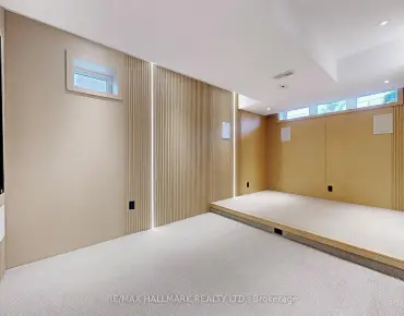
163 Hillsview Dr <a href='https://luckyalan.com/community.php?community=Richmond Hill:Observatory'>Observatory, Richmond Hill</a> 6 beds 7 baths 2 garage $3.199M