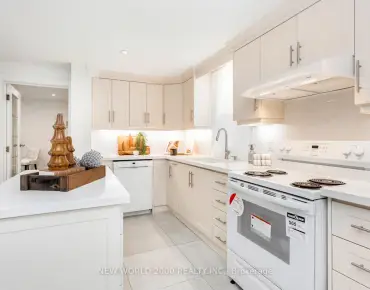 21 Beliveau St Vaughan Grove, Vaughan 2 beds 3 baths 1 garage $699.9K