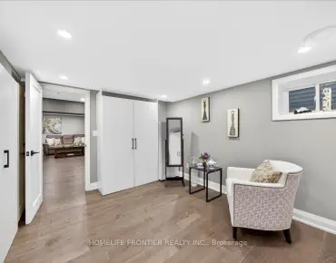 8 Nipigon Ave <a href='https://luckyalan.com/community.php?community=Markham:Berczy'>Berczy, Markham</a> 6 beds 7 baths 2 garage $2.15M