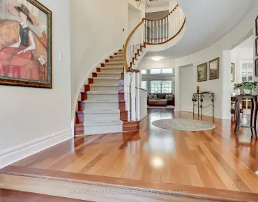 953 Damascus Crt Stonehaven-Wyndham, Newmarket 4 beds 4 baths 2 garage $2.18M