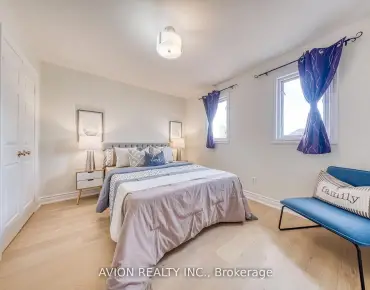 3 Muzzo Crt <a href='https://luckyalan.com/community.php?community=Vaughan:East Woodbridge'>East Woodbridge, Vaughan</a> 4 beds 4 baths 2 garage $1.3M