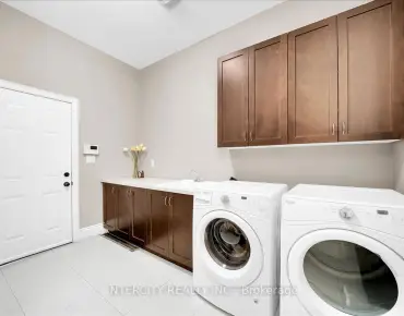 11 Johnson Rd Aurora Highlands, Aurora 3 beds 4 baths garage $1.4M