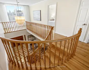 80 Bob O'Link Ave Glen Shields, Vaughan 3 beds 3 baths 2 garage $978K