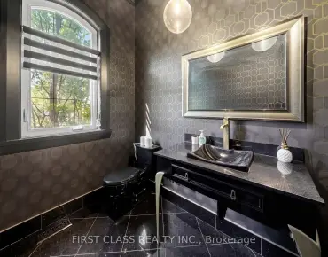 38 Maple Grove Ave <a href='https://luckyalan.com/community.php?community=Richmond Hill:Oak Ridges'>Oak Ridges, Richmond Hill</a> 4 beds 6 baths 3 garage $4.28M
