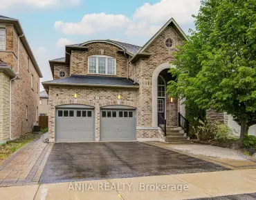 
Ross Vennare  <a href='https://luckyalan.com/community.php?community=Vaughan:Kleinburg'>Kleinburg, Vaughan</a> 4 beds 5 baths 2 garage $1.849M