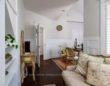 61 Baywell Cres Bayview Wellington, Aurora 3 beds 3 baths 1 garage $868K