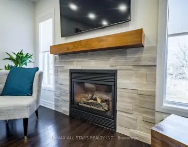 
49 Pettet Rd Ballantrae, Whitchurch-Stouffville 3 beds 4 baths 3 garage $1.488M