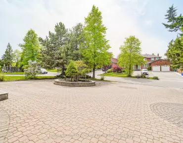 23 Oakborough Dr Box Grove, Markham 4 beds 4 baths 2 garage $1.449M