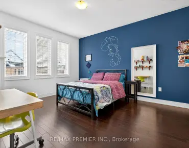 
107 Winthrop Cres <a href='https://luckyalan.com/community.php?community=Vaughan:Vellore Village'>Vellore Village, Vaughan</a> 5 beds 5 baths 2 garage $2.378M