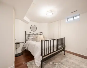 479 Davos Rd <a href='https://luckyalan.com/community.php?community=Vaughan:Vellore Village'>Vellore Village, Vaughan</a> 3 beds 3 baths 2 garage $899.9K