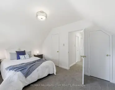26 Plantain Ln Oak Ridges Lake Wilcox, Richmond Hill 3 beds 4 baths 2 garage $998K