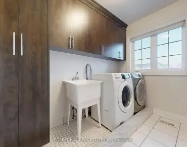 28 Rivoli Dr <a href='https://luckyalan.com/community.php?community=Vaughan:Vellore Village'>Vellore Village, Vaughan</a> 4 beds 5 baths 2 garage $1.849M