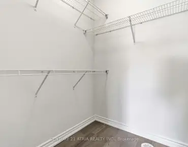 
110 Regent St <a href='https://luckyalan.com/community.php?community=Richmond Hill:Mill Pond'>Mill Pond, Richmond Hill</a> 4 beds 5 baths 2 garage $1.9M