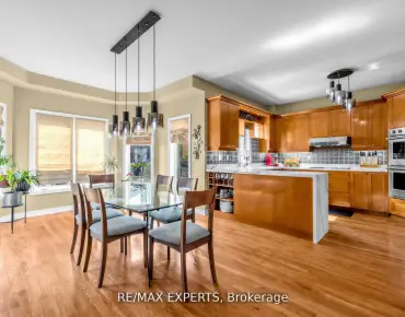 
336 St Joan of Arc Ave <a href='https://luckyalan.com/community.php?community=Vaughan:Maple'>Maple, Vaughan</a> 4 beds 4 baths 2 garage $1.299M