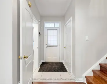 
110 Regent St <a href='https://luckyalan.com/community.php?community=Richmond Hill:Mill Pond'>Mill Pond, Richmond Hill</a> 4 beds 5 baths 2 garage $1.9M