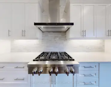 41 Torrey Pines Rd Kleinburg - 4 beds 4 baths 2 parking space(s) listed at $1889900