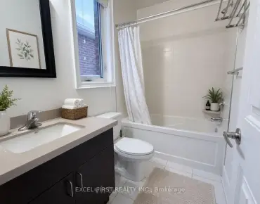 117 Novan Cres Rural Aurora, Aurora 4 beds 4 baths 2 garage $1.6M
