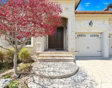 155 Cook's Mill Cres Patterson, Vaughan 3 beds 4 baths 3 garage $3.25M