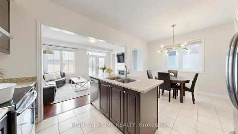 万锦 Cornell 社区 208 Cornell Park Ave 半独立房 出售