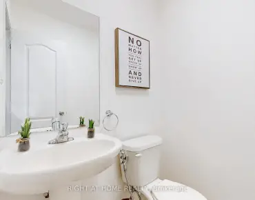 
11 Crew Cres <a href='https://luckyalan.com/community.php?community=Vaughan:Maple'>Maple, Vaughan</a> 3 beds 3 baths 2 garage $1.299M