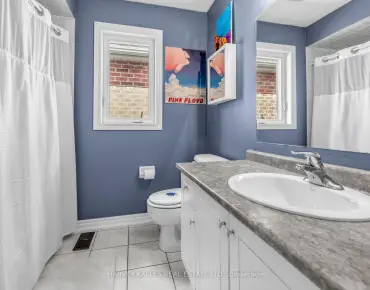 
111 Forecastle Rd <a href='https://luckyalan.com/community.php?community=Vaughan:Patterson'>Patterson, Vaughan</a> 4 beds 5 baths 2 garage $1.799M