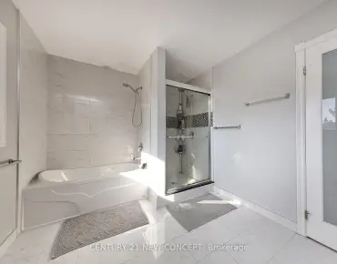 82 Colesbrook Rd <a href='https://luckyalan.com/community.php?community=Richmond Hill:Westbrook'>Westbrook, Richmond Hill</a> 3 beds 3 baths 1 garage $1.08M
