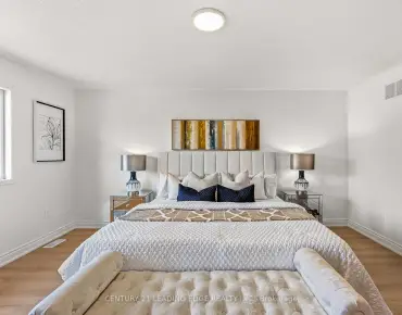 
17 Alma Walker Way Old Markham Village, Markham 4 beds 6 baths 2 garage $2.72M